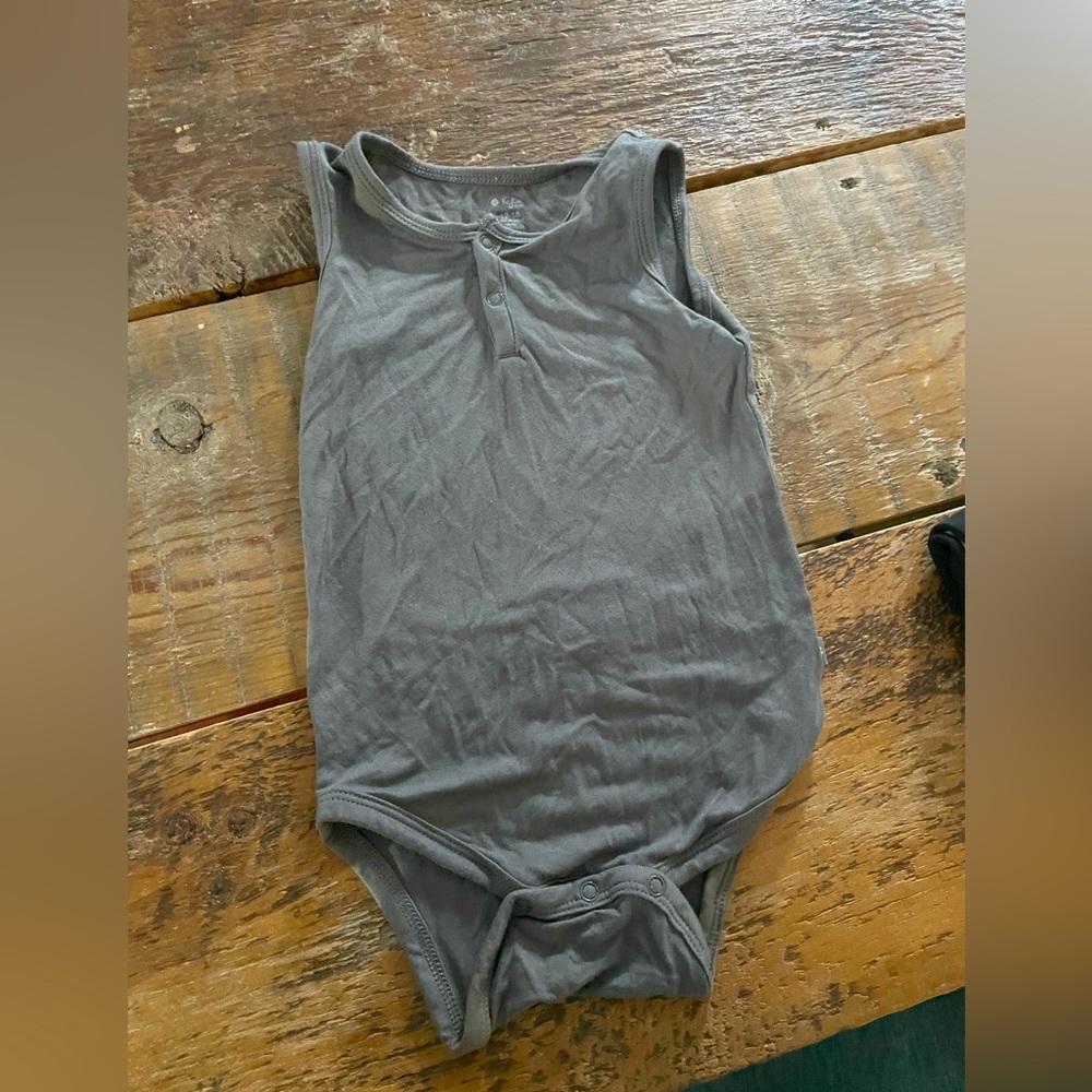 Kyte sleeveless bodysuit